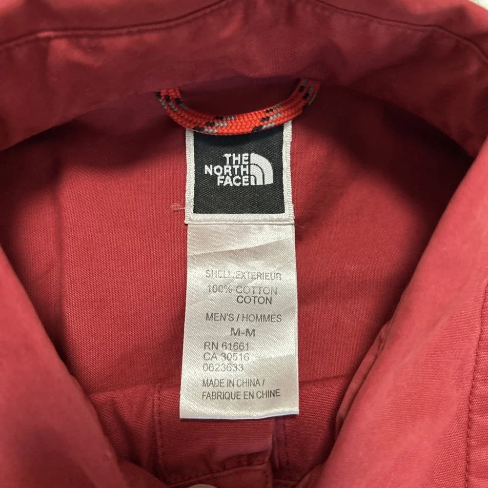 North Face Men's Long Sleeve Button-Up Camp Shirt 100% Cotton Red Size Medium